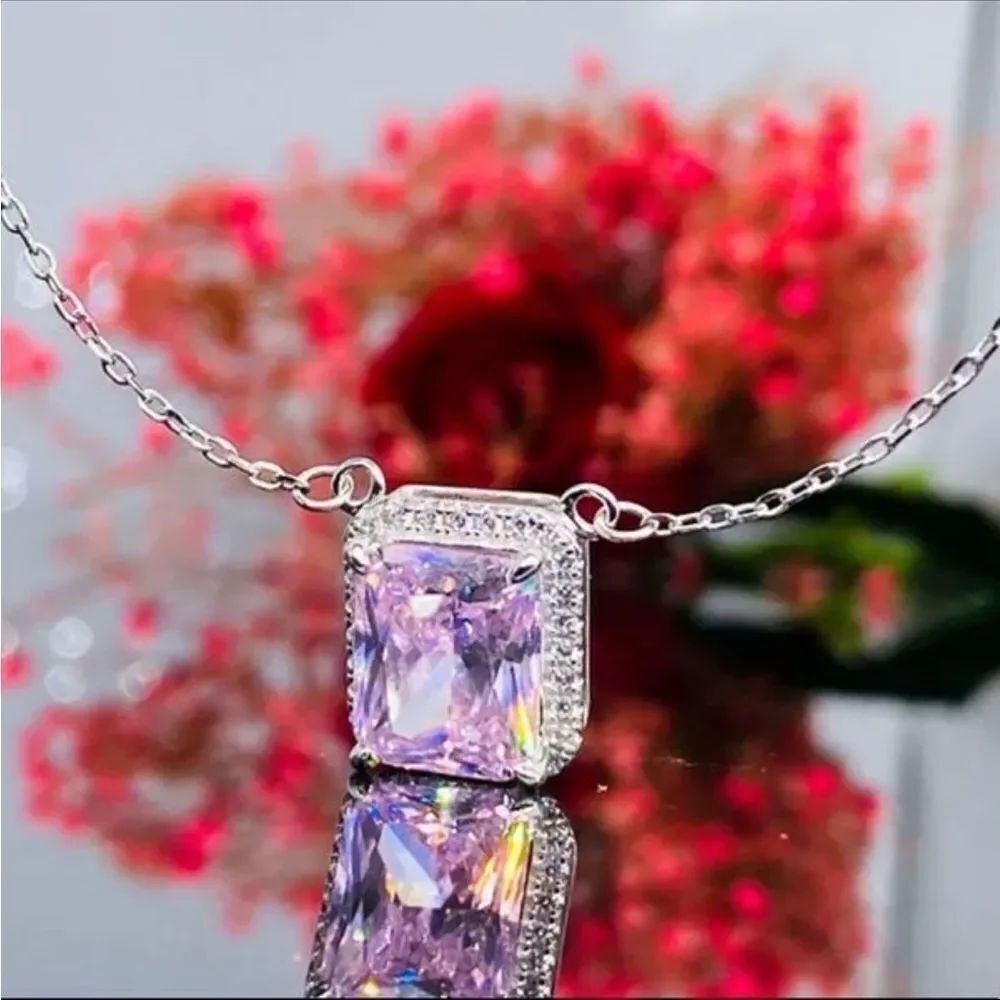Square Pink pendant necklace in 925 silver